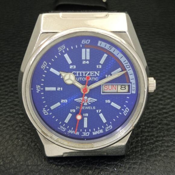 Vintage 1972 Citizen Automatic Mens Silver Watch W/daydate & Blue accents - Picture 4 of 9